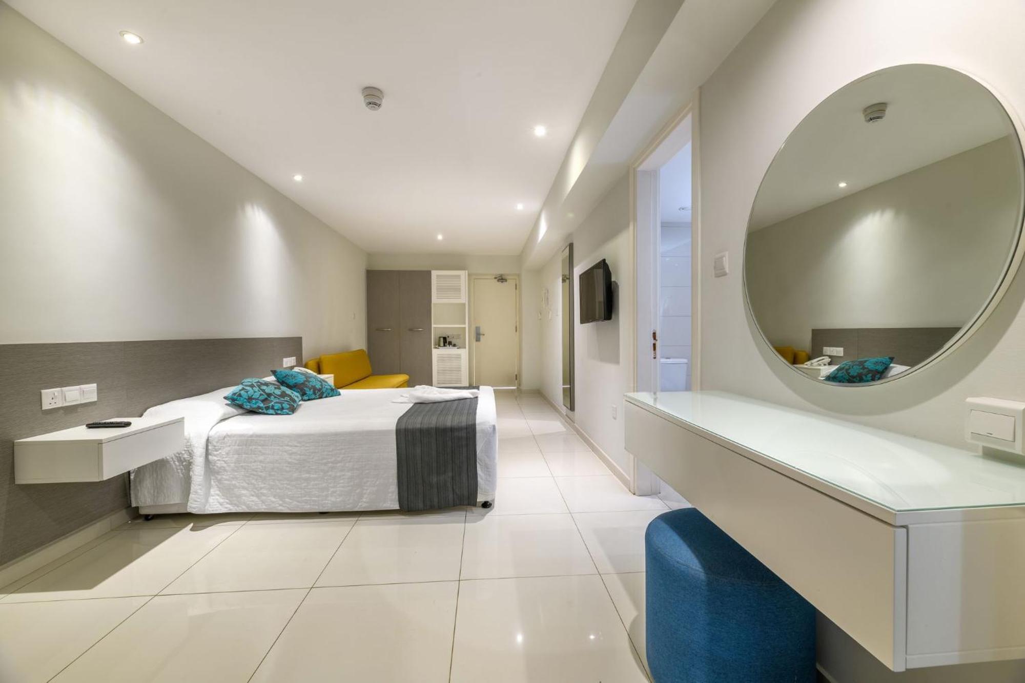River Rock Hotel Ayia Napa Bagian luar foto